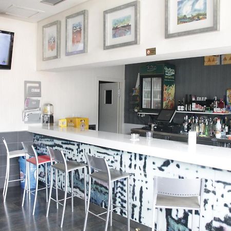 Hostal Francisco Salinas Burgo Екстериор снимка